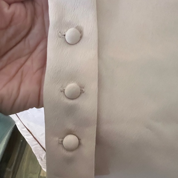 NWT BCBG wrap dress with beautiful buttons on the sleeve - Picture 3 of 5